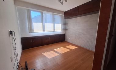 CASA EN RENTA EN SAN PEDRO DE LOS PINOS