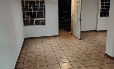 Hermosa casa en venta en Fraccionamiento Pirámides, Corregidora, Queretaro