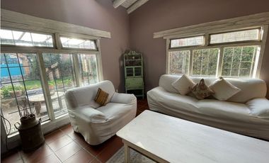 VENTA DE CASA, EN VALLE DE BRAVO