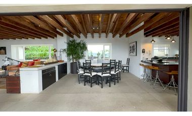 Espectacular residencia en venta, en Valle de Bravo