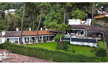 Espectacular residencia en venta, en Valle de Bravo