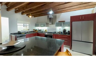 Espectacular residencia en venta, en Valle de Bravo