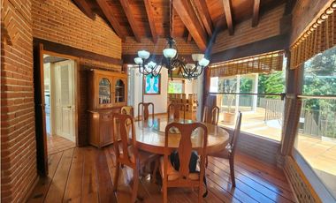 CASA EN RENTA, CLUB DE GOLF, AVNDARO.