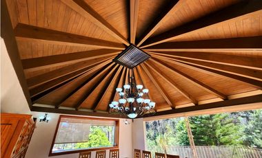 CASA EN RENTA, CLUB DE GOLF, AVNDARO.