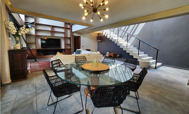 CASA EN RENTA EN AVNDARO