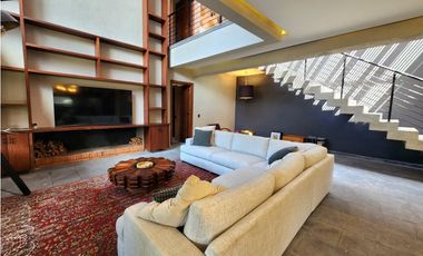 CASA EN RENTA EN AVNDARO