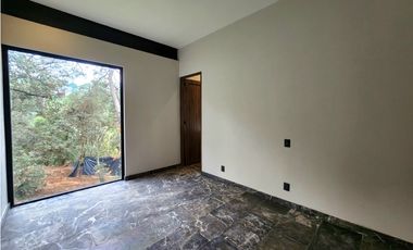 CASA EN RENTA EN AVNDARO VALLE DE BRAVO