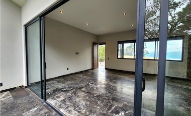 CASA EN RENTA EN AVNDARO VALLE DE BRAVO