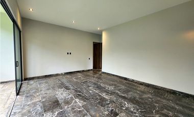 CASA EN RENTA EN AVNDARO VALLE DE BRAVO