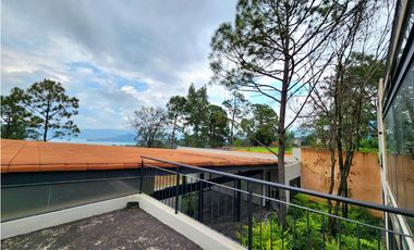 CASA EN RENTA EN AVNDARO VALLE DE BRAVO