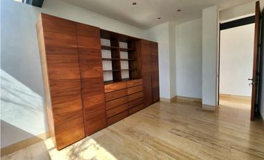 CASA EN RENTA CON VISTA AL LAGO EN VALLE DE BRAVO