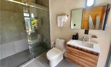 CASA EN VENTA EN AVNDARO VALLE DE BRAVO