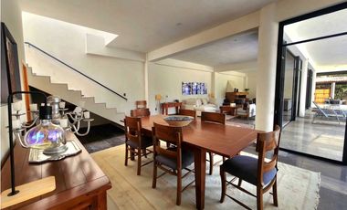 CASA EN VENTA EN AVNDARO VALLE DE BRAVO