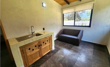 CASA EN VENTA EN AVNDARO VALLE DE BRAVO