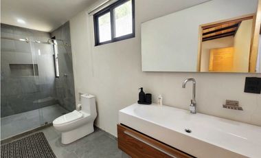 CASA EN VENTA EN AVNDARO VALLE DE BRAVO