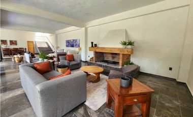 CASA EN VENTA EN AVNDARO VALLE DE BRAVO