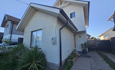 CASA EN PARQUE SAN VALENTÍN