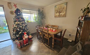 CASA EN PARQUE SAN VALENTÍN