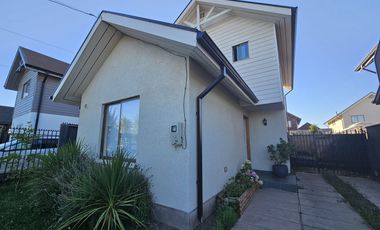 CASA EN PARQUE SAN VALENTÍN