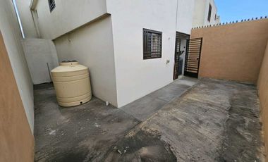 Casa en Renta| Privada | Frente a Parque, Cumbres Poniente (García)