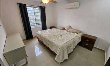 Casa en Renta| Privada | Frente a Parque, Cumbres Poniente (García)