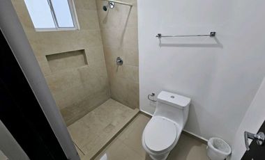 Casa en Renta| Privada | Frente a Parque, Cumbres Poniente (García)