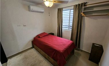 Casa en Renta| Privada | Frente a Parque, Cumbres Poniente (García)