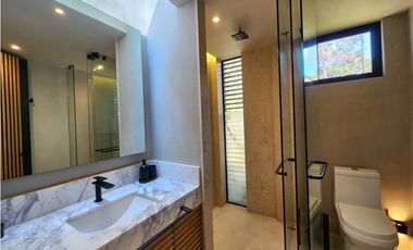 CASA EN VENTA, DENTRO DE RANCHO AVNDARO