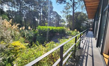 CASA EN VENTA, DENTRO DE RANCHO AVNDARO