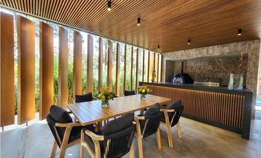 CASA EN VENTA, DENTRO DE RANCHO AVNDARO