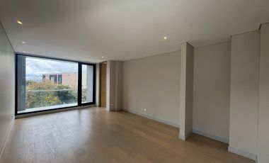 ALQUILER - RESIDENCIA DE MONTAÑA EN BOSQUE DE ENCENILLOS – LUJO Y NATURALEZA