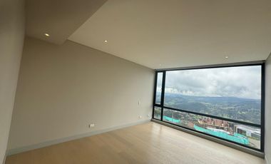 ALQUILER - RESIDENCIA DE MONTAÑA EN BOSQUE DE ENCENILLOS – LUJO Y NATURALEZA