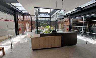 ALQUILER - RESIDENCIA DE MONTAÑA EN BOSQUE DE ENCENILLOS – LUJO Y NATURALEZA