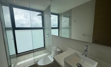 VENTA - RESIDENCIA DE MONTAÑA EN BOSQUE DE ENCENILLOS – LUJO Y NATURALEZA