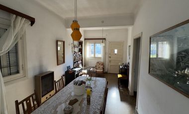 Casa en  Avellaneda al 1100