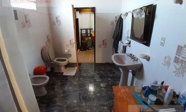 Casa en  venta en 3 e/ 47 y 48 Villa elisa, La Plata