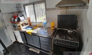 Casa en  venta en 3 e/ 47 y 48 Villa elisa, La Plata