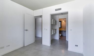 Venta  Departamento 3 ambientes con Jardín en Nuevo Beccar Central