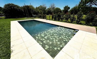 Venta Casa 4 dormitorios Kentucky Club de Campo Funes Santa Fe