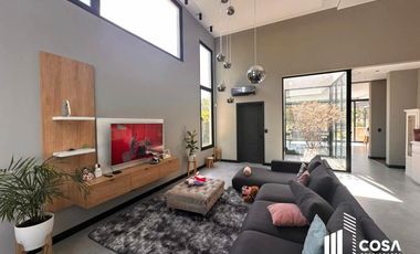 Venta Casa 4 dormitorios Kentucky Club de Campo Funes Santa Fe