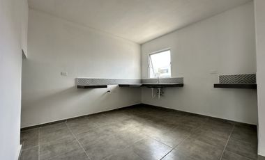 CASA EN VENTA EN EL ORIENTE