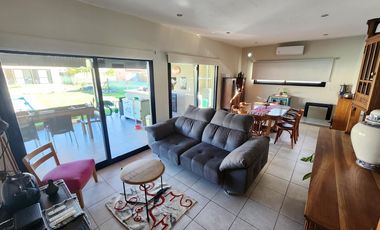 Casa en Ibarlucea Barrio Privado