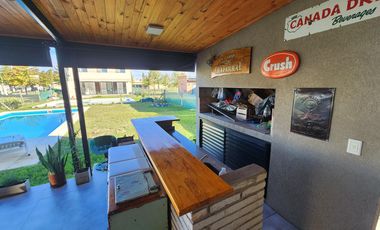 Casa en Ibarlucea Barrio Privado