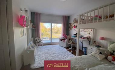 Casa de 5 dormitorios en Venta Ayres de Pilar