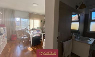 Casa de 5 dormitorios en Venta Ayres de Pilar