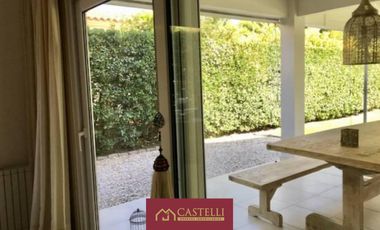 Casa de 5 dormitorios en Venta Ayres de Pilar