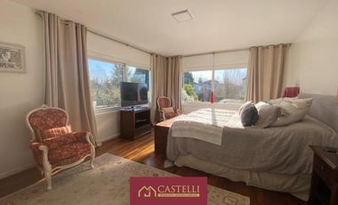 Casa de 5 dormitorios en Venta Ayres de Pilar