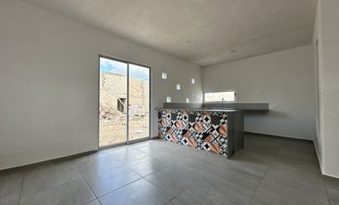 CASA EN VENTA EN EL ORIENTE