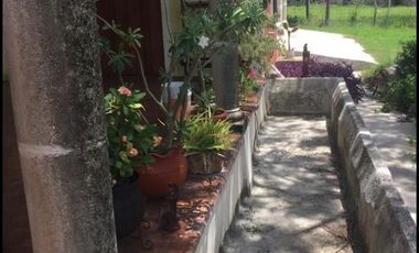 CASA TIPO HACIENDA  CON TERRENO