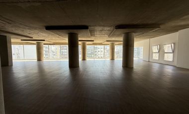 Alquiler Oficina AAA · 250m2 · Parque Las Heras 2 cocheras